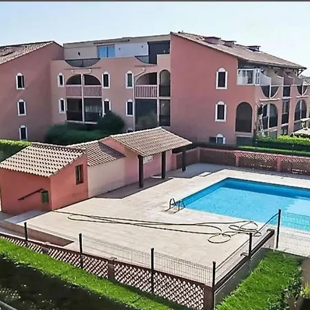F1 Climatise Avec Terrasse, Parking - 5 Pers. - Fr-1-696-157 * Canet-en-Roussillon