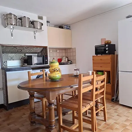 F1 Climatise Avec Terrasse, Parking - 5 Pers. - Fr-1-696-157 * Canet-en-Roussillon