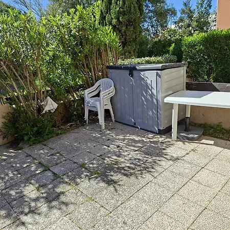 F1 Climatise Avec Terrasse, Parking - 5 Pers. - Fr-1-696-157 * Canet-en-Roussillon